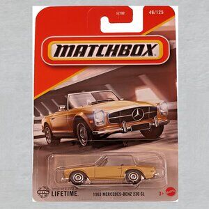 Matchbox 1963 Mercedes-Benz 230 SL GOLD